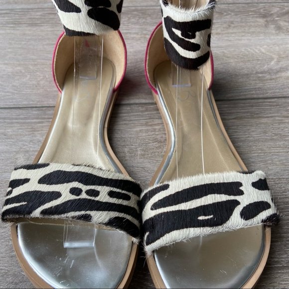 CHANII B Pony Hide Marionette Zebra Cow Print Fuchsia Flat Sandal - Picture 7 of 13